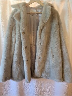 A New Day Light Beige Faux Fur Coat - Size large